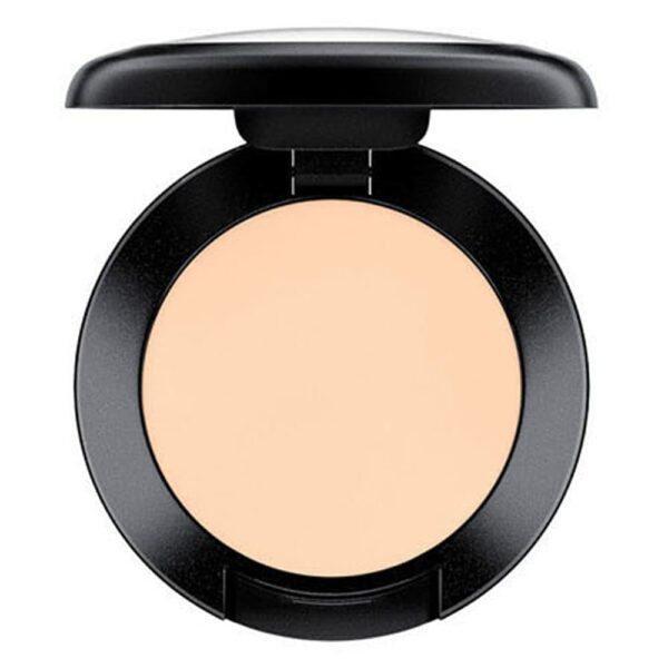 MAC Studio Finish Concealer SPF 35 NC10, 0.24 - Image 4