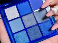 Blue Eyeshadow Palette, 9 Colors Glitter Matte