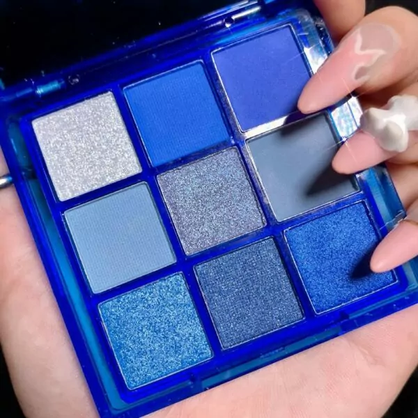 Blue Eyeshadow Palette, 9 Colors Glitter Matte