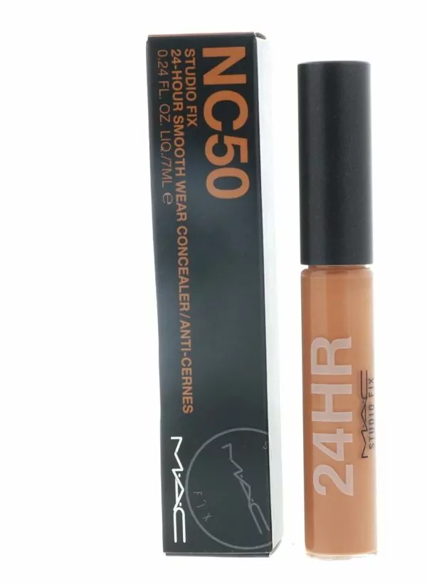 MAC STUDIO FIX 24-HR SMOOTH CONCEALER (NC50)